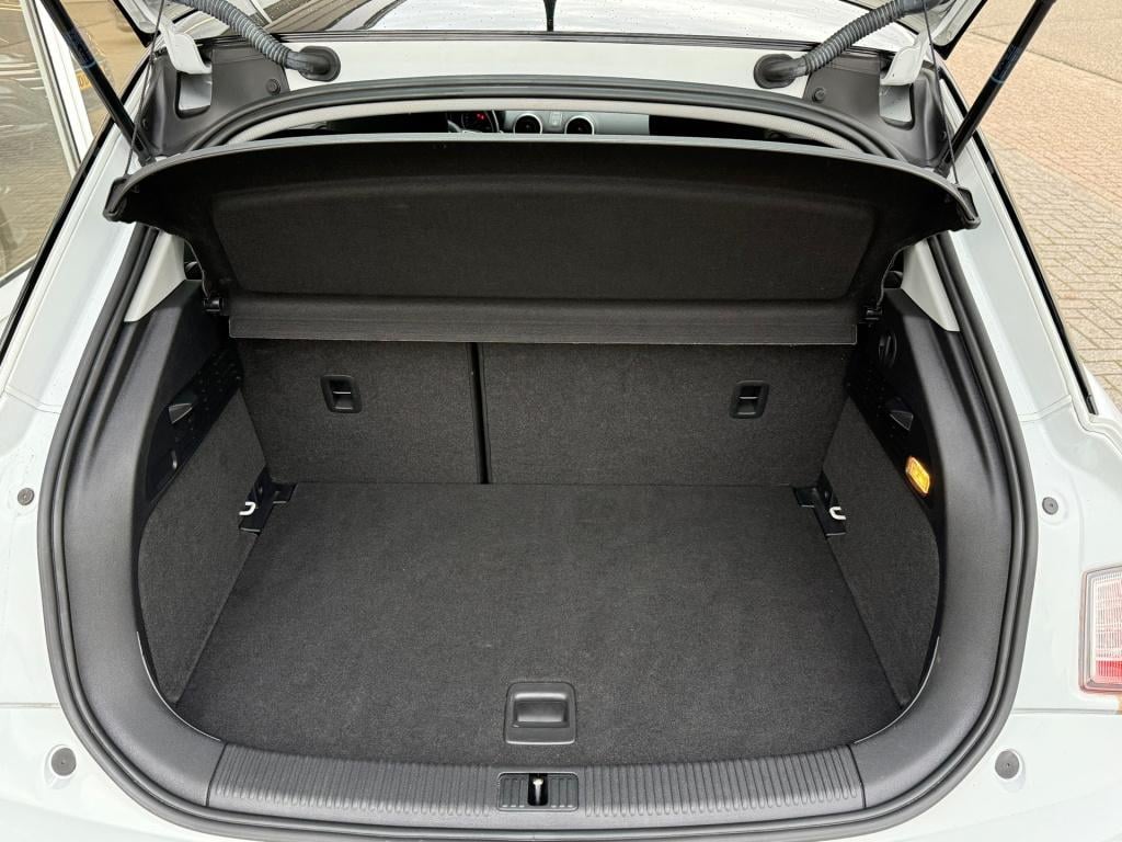 Audi A1 Sportback 1.0 tfsi adrenalin