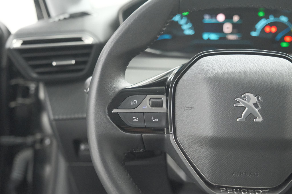 Peugeot 208 ev allure 50 kwh | 3 fase laadfunctie | parkeersensoren | apple