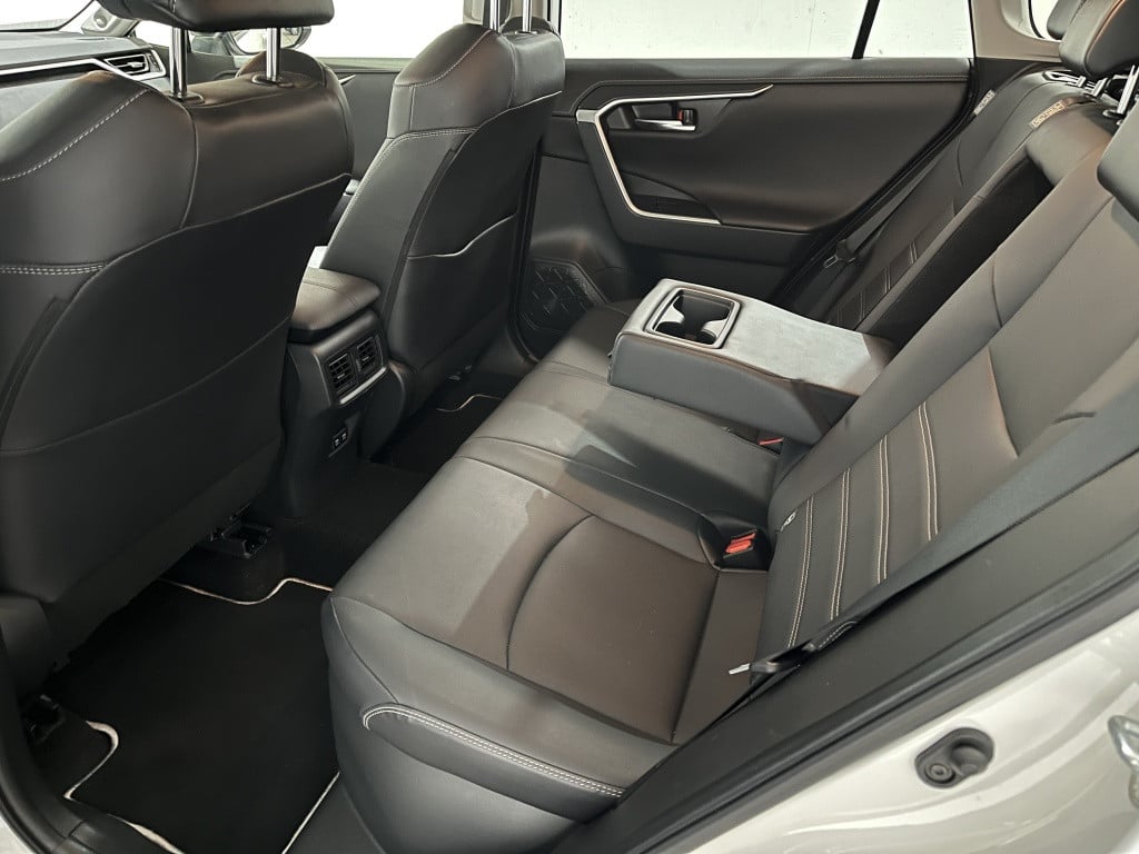 Toyota Rav4 2.5 hybrid style | leer | navi | camera |