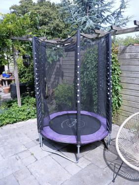 Trampoline