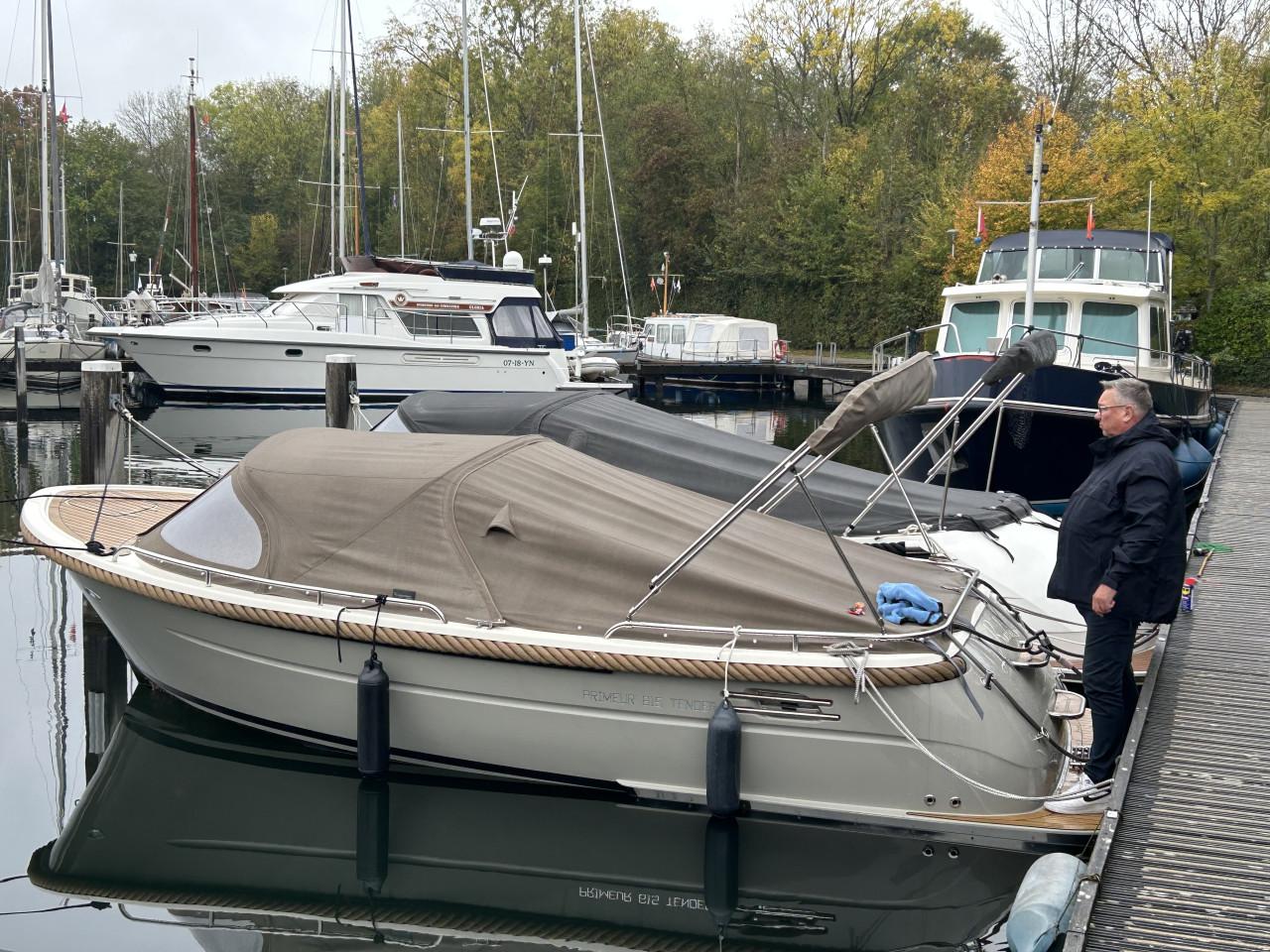 Te koop sloep Z.G.A.N., Primeur 615 Tender