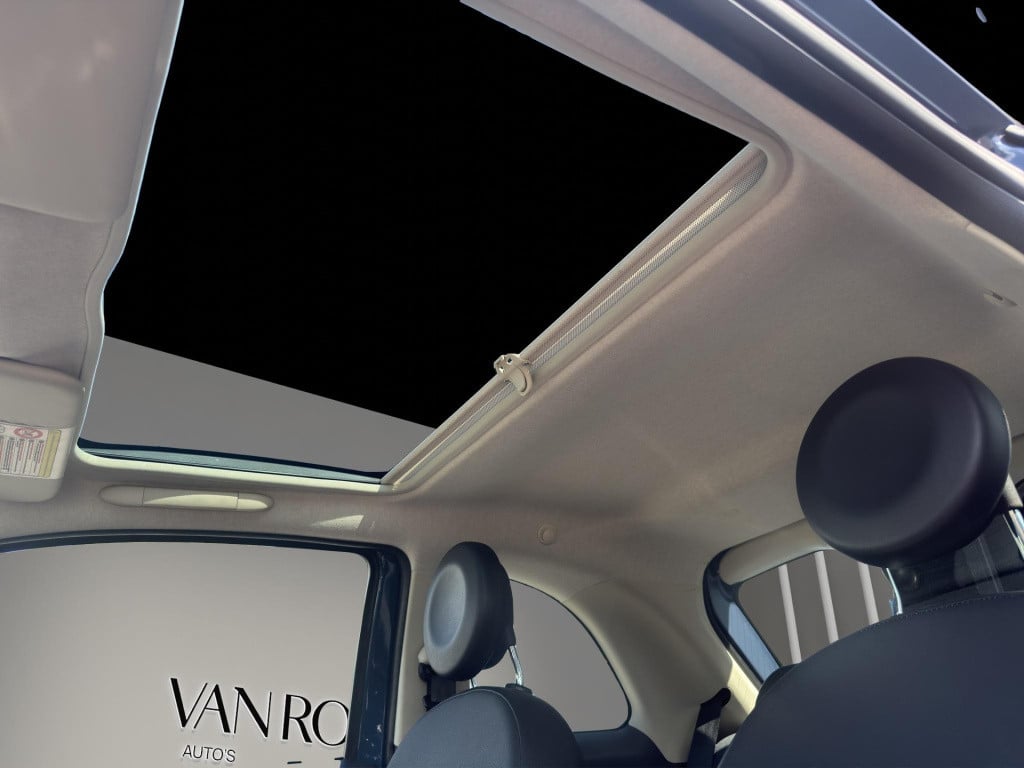 Fiat 500 1.2 lounge | airco | panorama dak | l.m. velgen | parkeersensors |