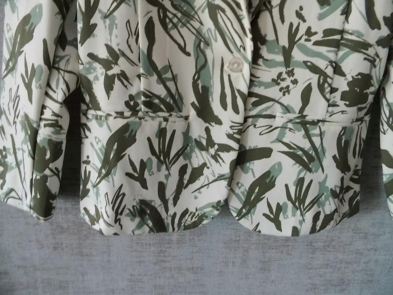 Jasje/ Blazer maat L.