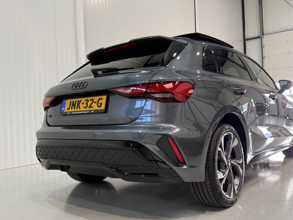 Audi A3 sportback 45 tfsi e 272pk s edition | pano dak | zwart optiek | acc