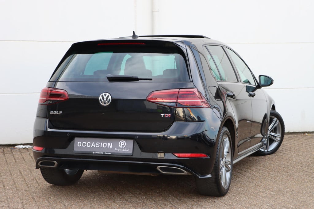 Volkswagen Golf 1.6 tdi highline r-line