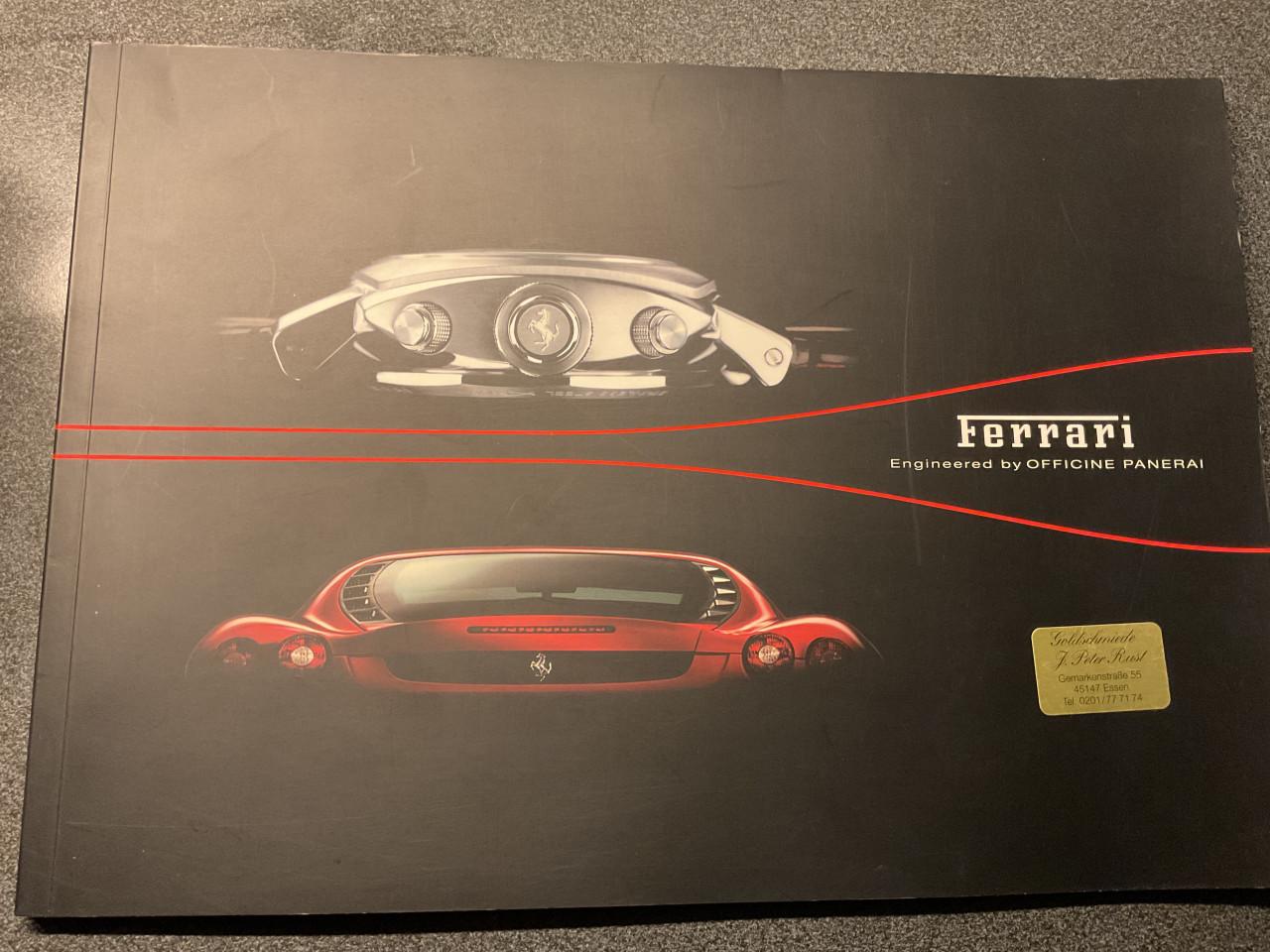 Ferrari Panerai horloge folder