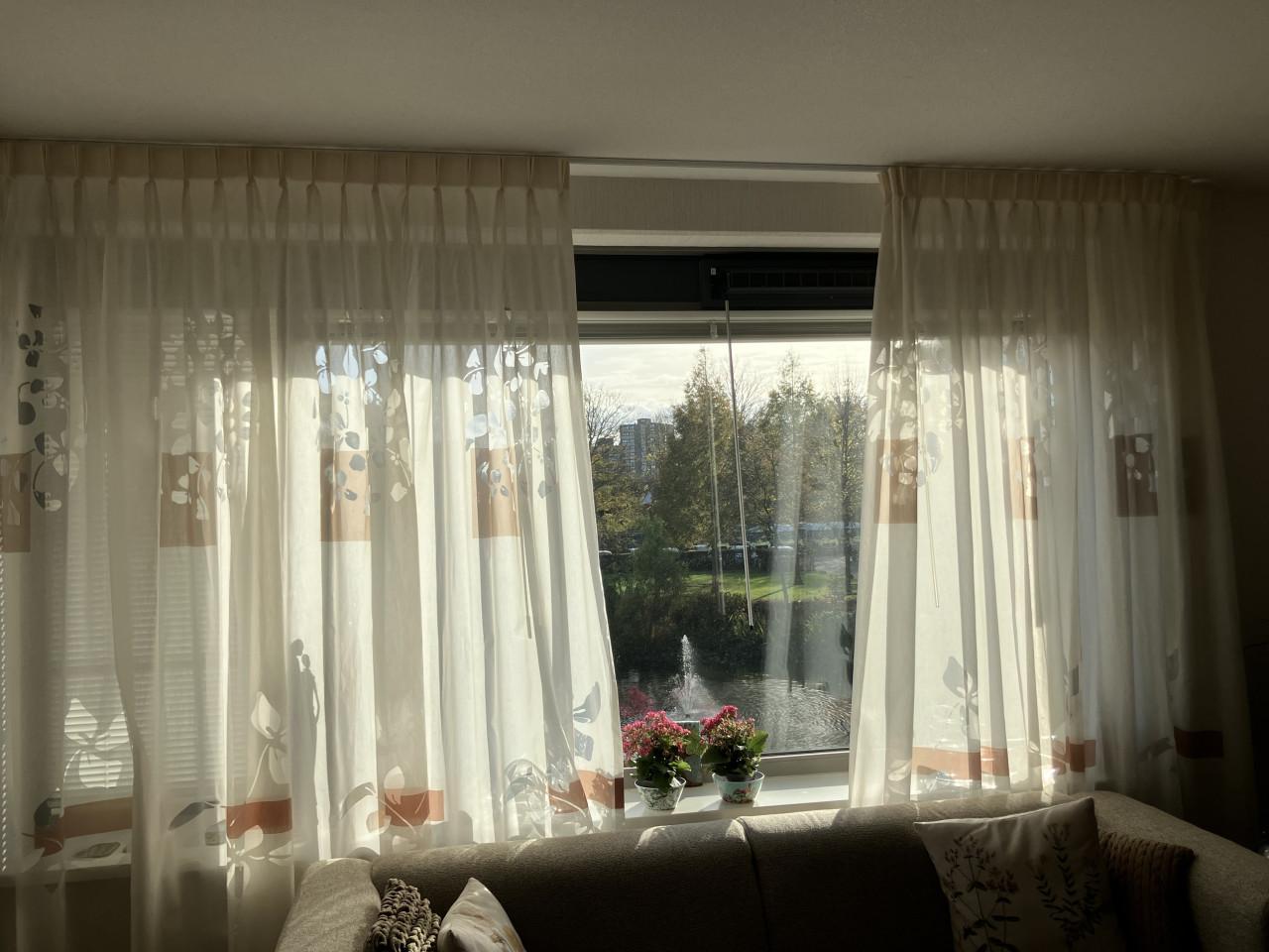 Gordijnen In between