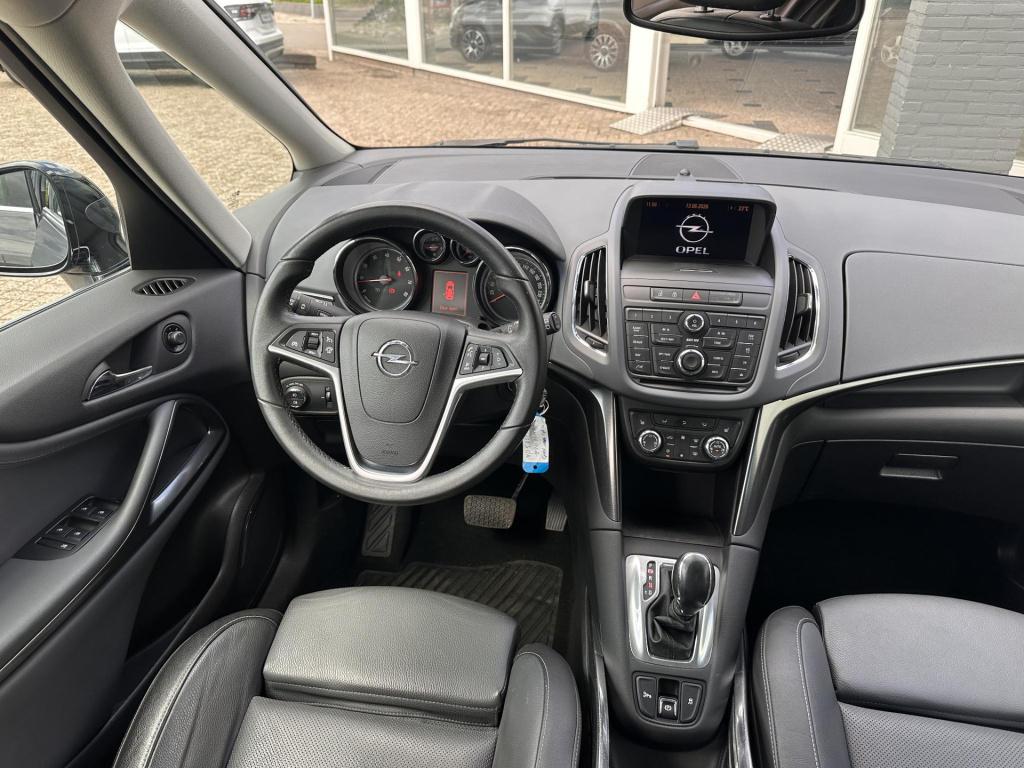 Opel Zafira tourer 1.4 cosmo 7p.