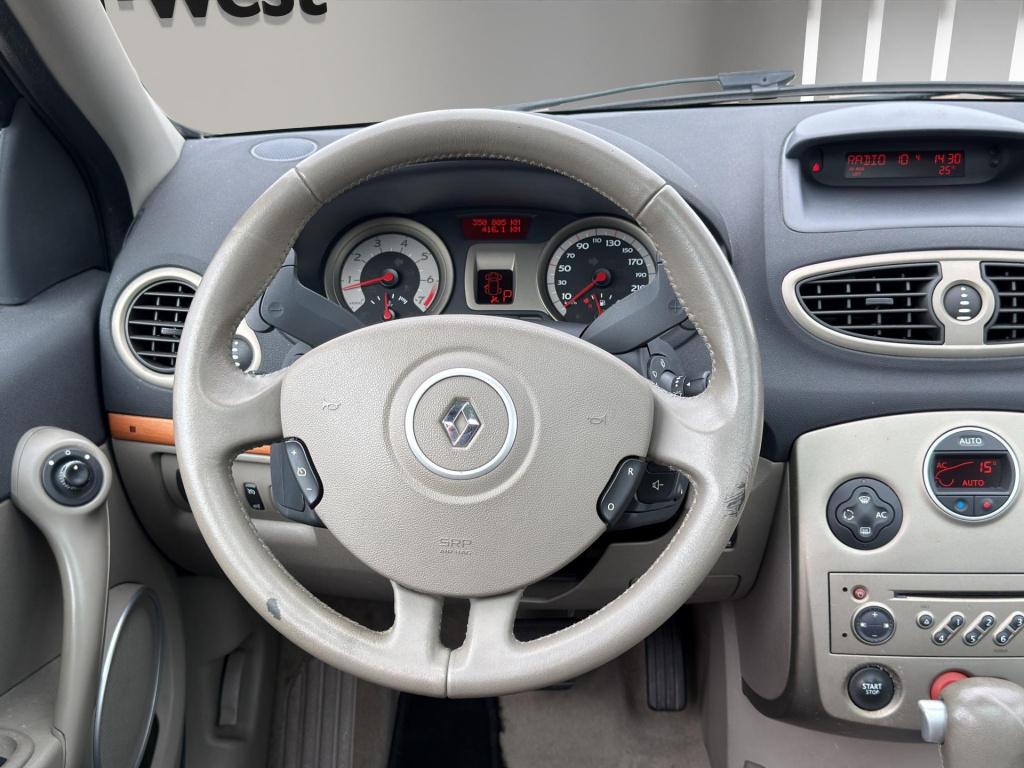 Renault Clio 1.6-16v initiale automaat leder pano clima