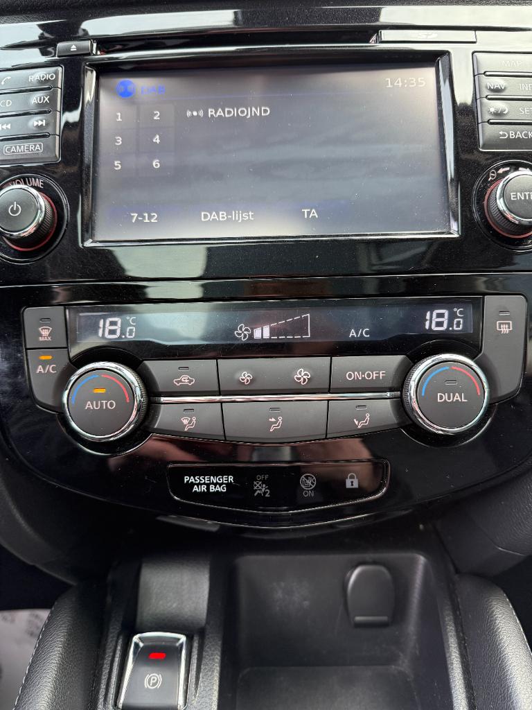 Nissan Qashqai 1.2 - acenta - panoramadak