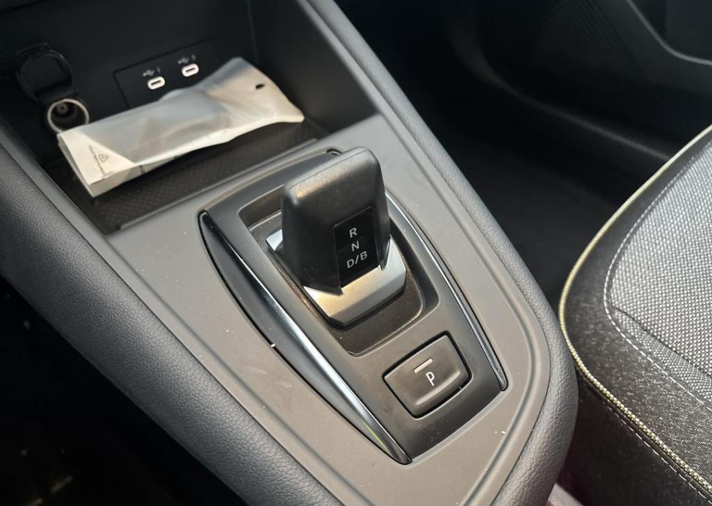 Renault Symbioz 1.8 e-tech full hybrid 160 techno - all-seasonbanden