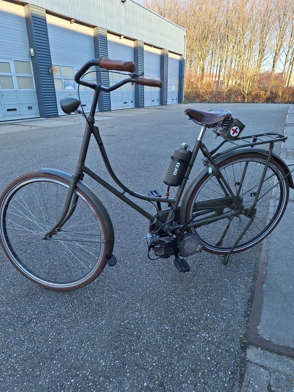 Fiets met Mosquito hulpmotor