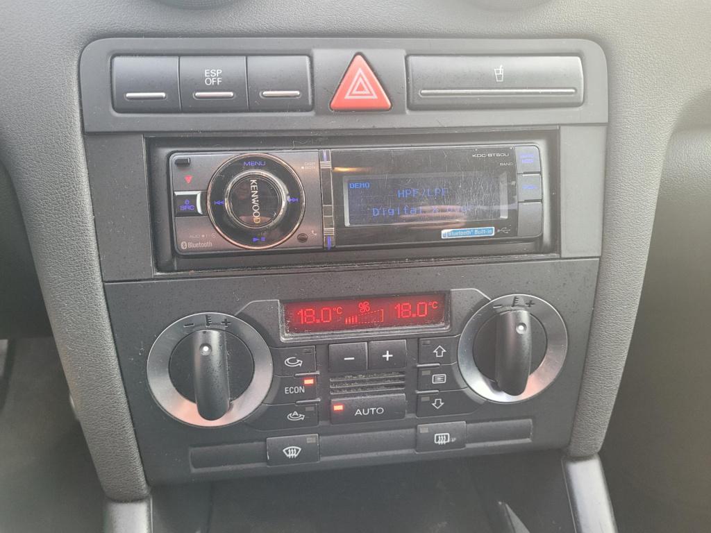 Audi A3 sportback 1.6 fsi attraction