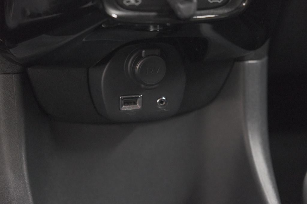 Citroen C1 1.0 vti feel | pack techno | camera | apple carplay | getint gla