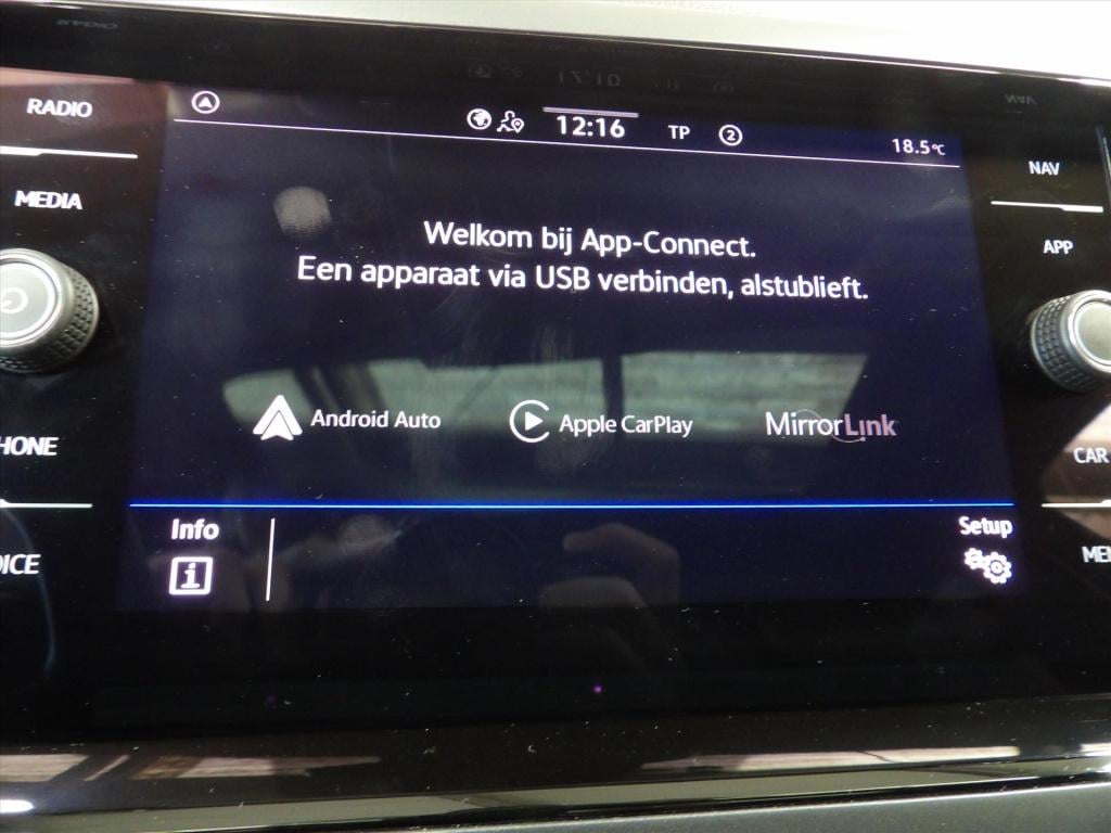 Volkswagen Taigo 1.0 tsi 110pk dsg-7 r-line