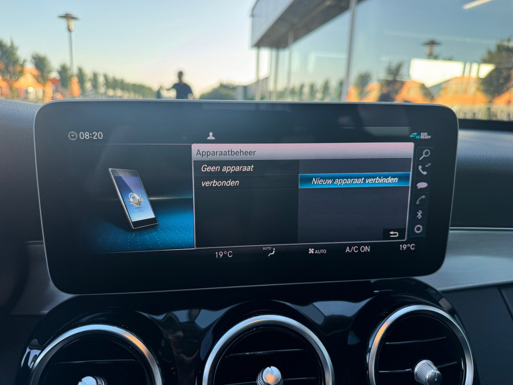 Mercedes-Benz C-Klasse 180 avantgarde automaat . trekhaak . apple-carplay