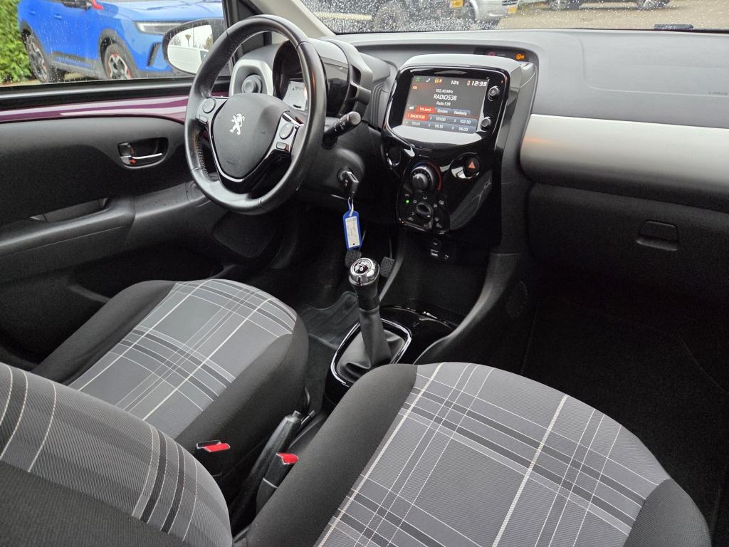 Peugeot 108 1.2 puretech 82 pk allure | lm velgen | getint glas | smartphon
