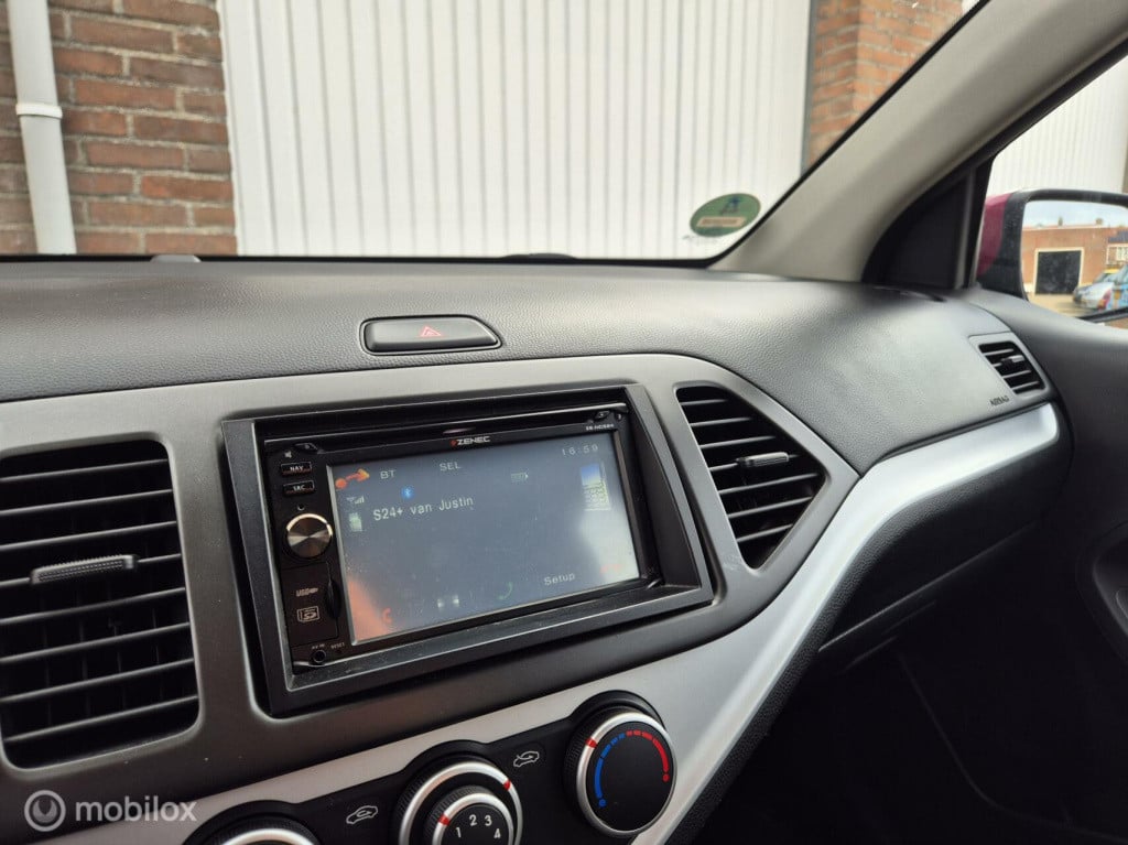 Kia Picanto 1.0 cvvt 5- deurs / airco / parkeersensoren