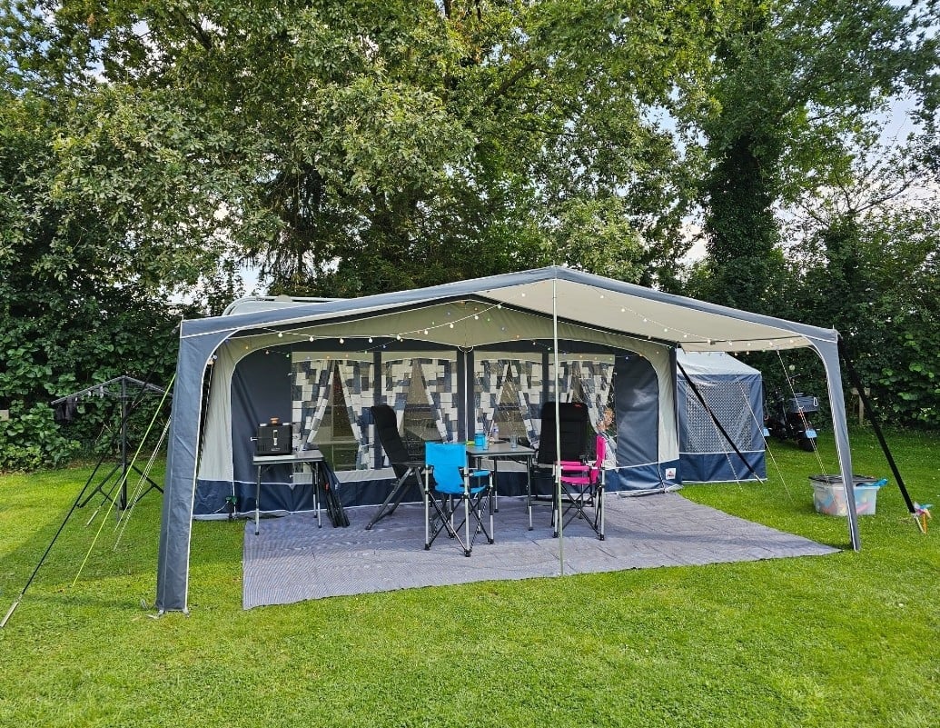 Dorema garda xl 270 voortent met luifel en uitbouw