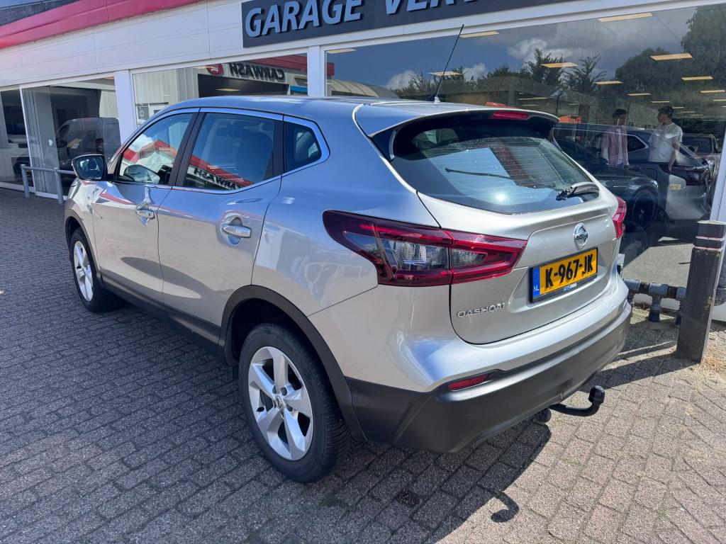 Nissan Qashqai 1.3 dig-t acces edition