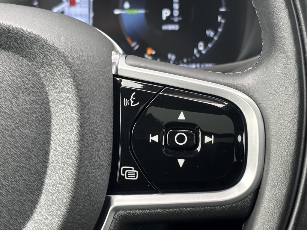 Volvo V60 t6 398pk recharge bright| panodak| adap.cruise| trekhaak| camera