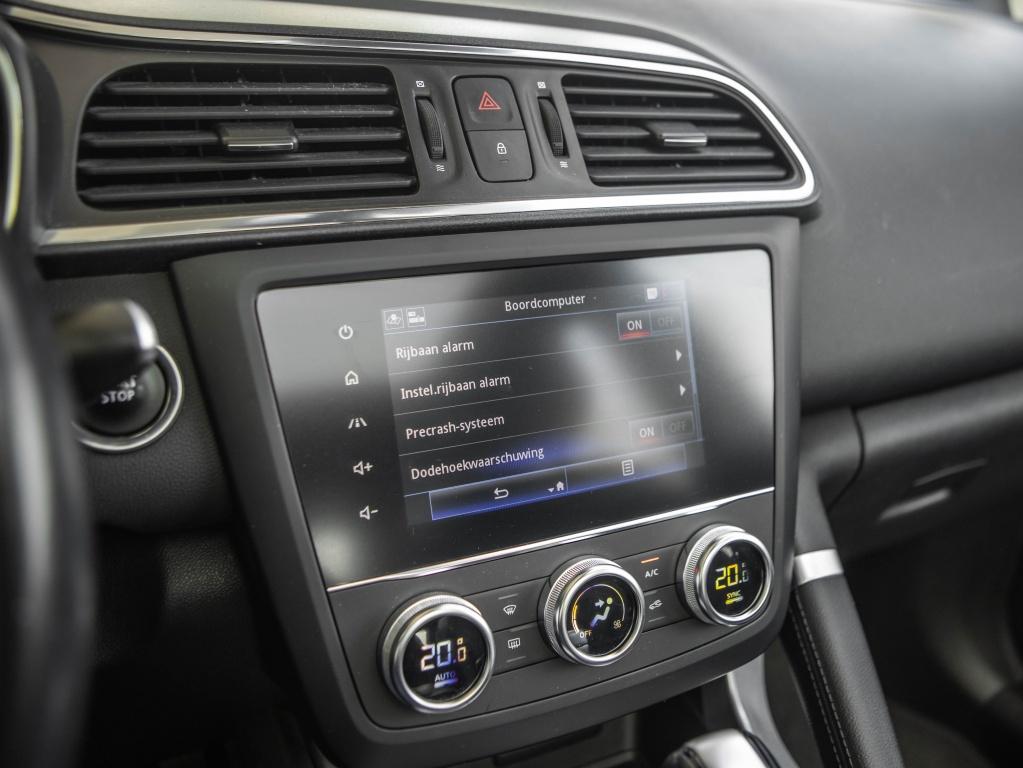 Renault Kadjar tce 140pk black edition automaat