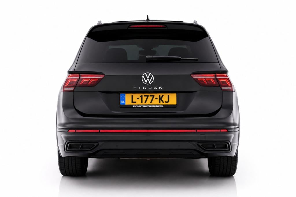 Volkswagen Tiguan 1.5 tsi r-line black style | iq.light | dealer ond. | pan