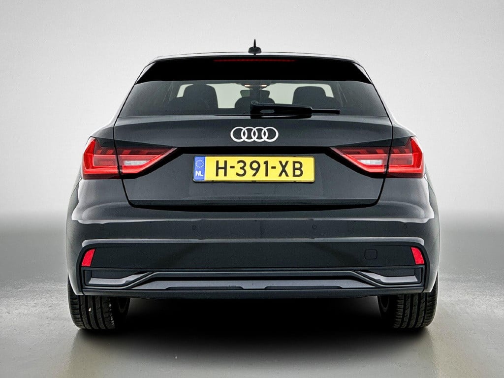 Audi A1 Sportback 30 tfsi epic | lmv | parkeer sensoren | virtual cockpit |