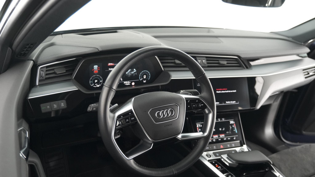 Audi E-tron sportback 55 quattro s edition 95 kwh 408 pk| head-up display |
