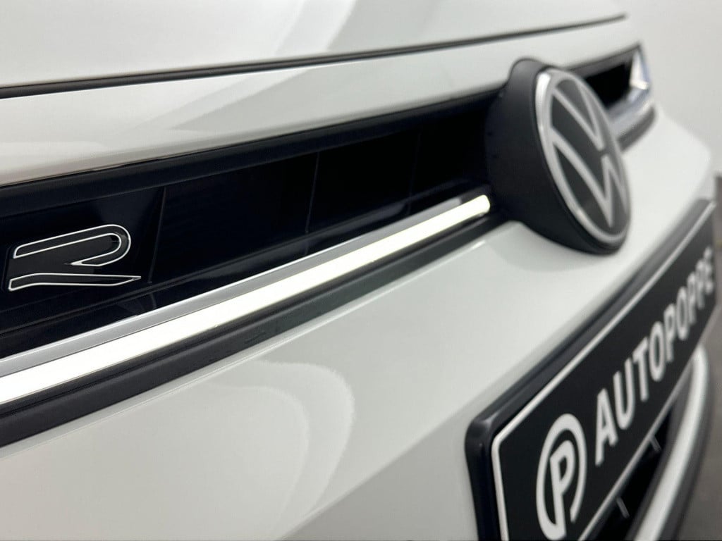 Volkswagen Polo r-line-edition 1.0 70 kw / 95 pk tsi hatchback 5 v