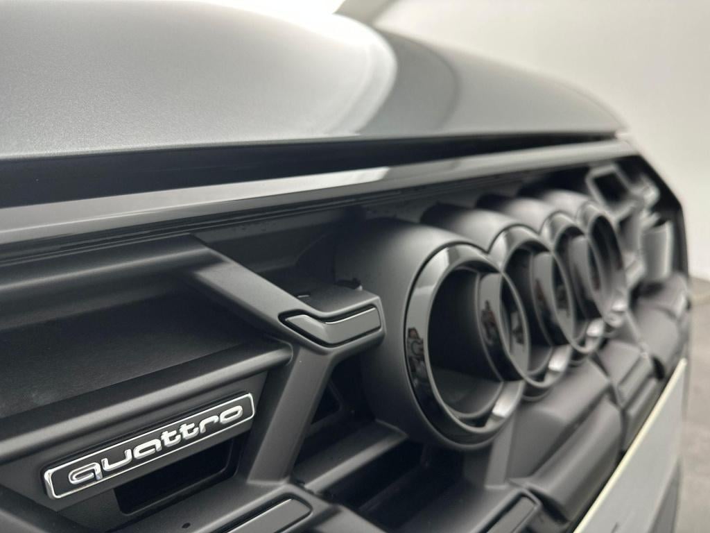 Audi A6 avant 50 tfsi e quattro s edition competition