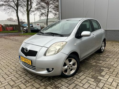 Toyota Yaris 1.3VVTi Luna 73.739KM Automaat