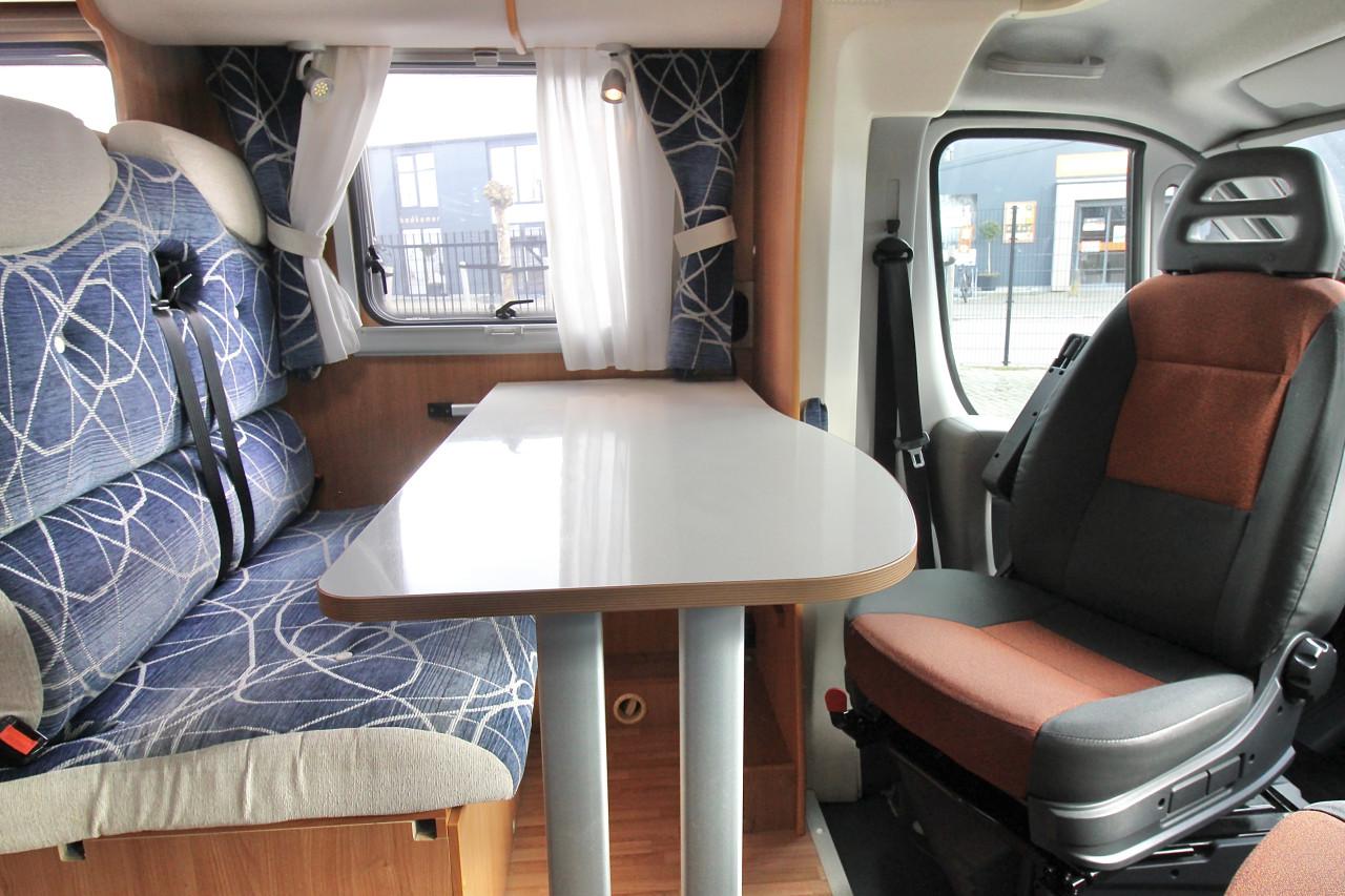 Rimor Europeo 87P(Vast bed, mega xxl garage, zeer netjes!!!)