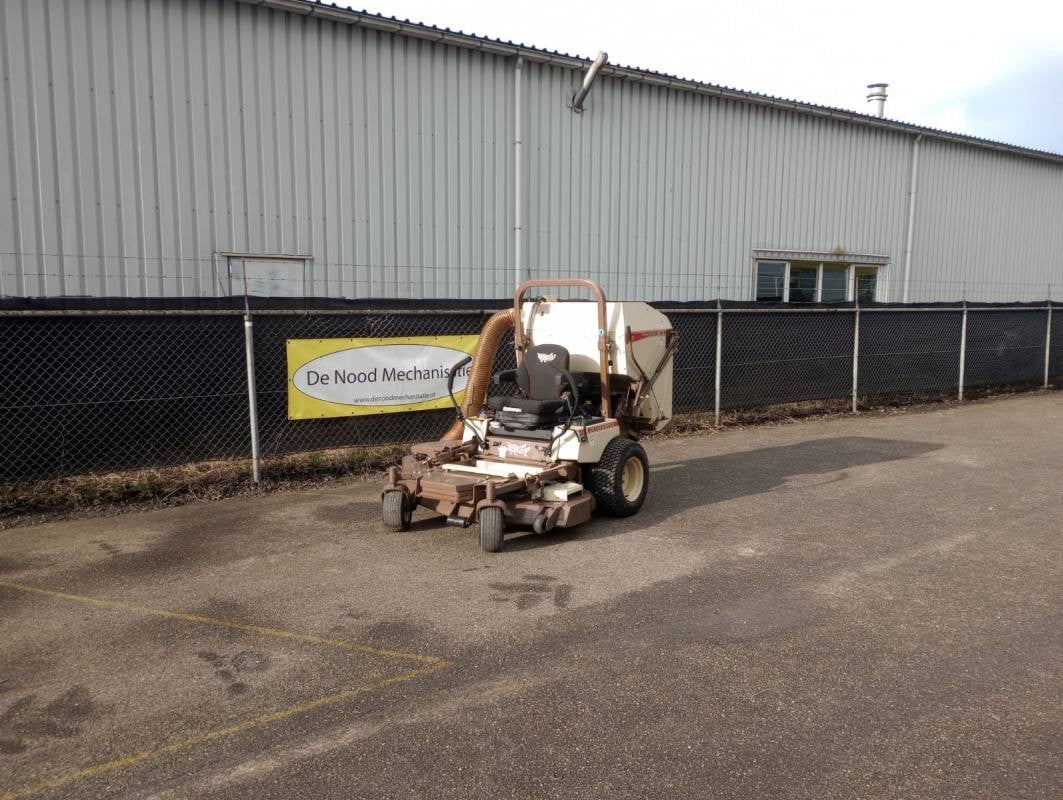 Grasshopper 225k met vangsysteem