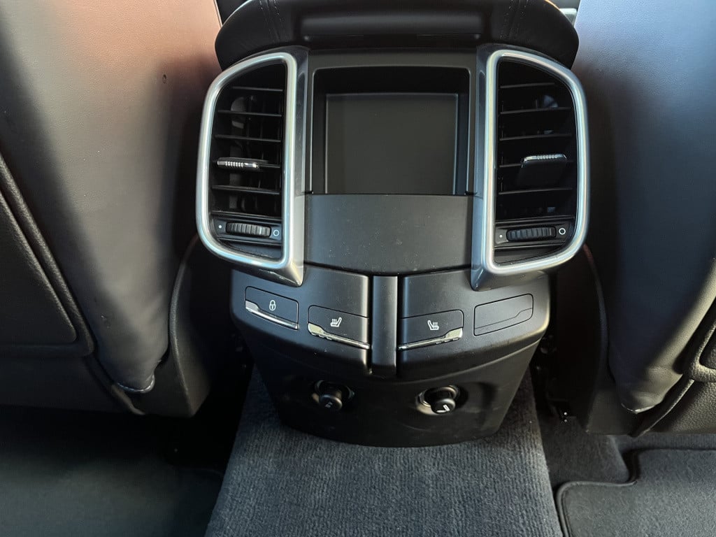 Porsche Cayenne 3.0 v6 s e-hybrid sport-design | pano | 21'' lmv | luchtver