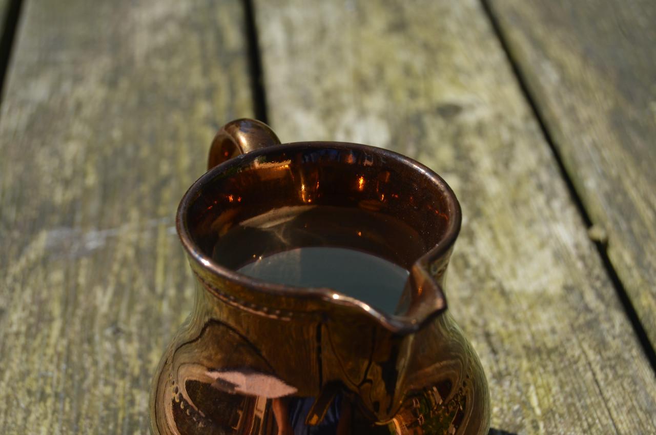 Klein Goudsteen kannetje Staffordshire ca. 1850