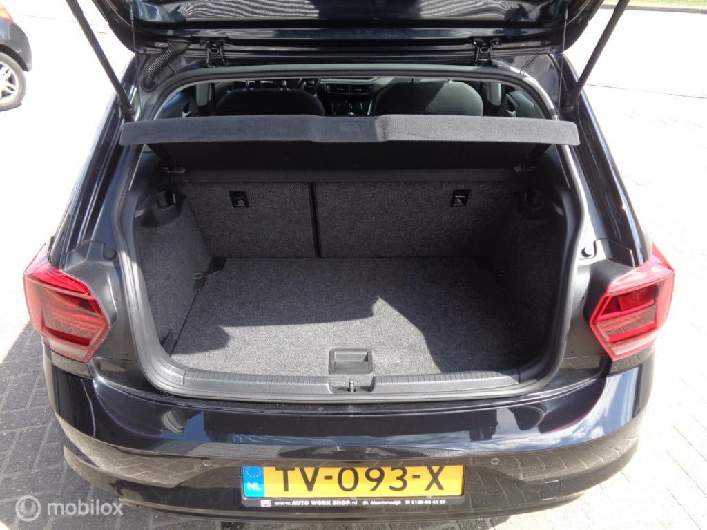 Volkswagen Polo 1.0 tsi beats/airco/pdc/carplay/17''lm velgen/led