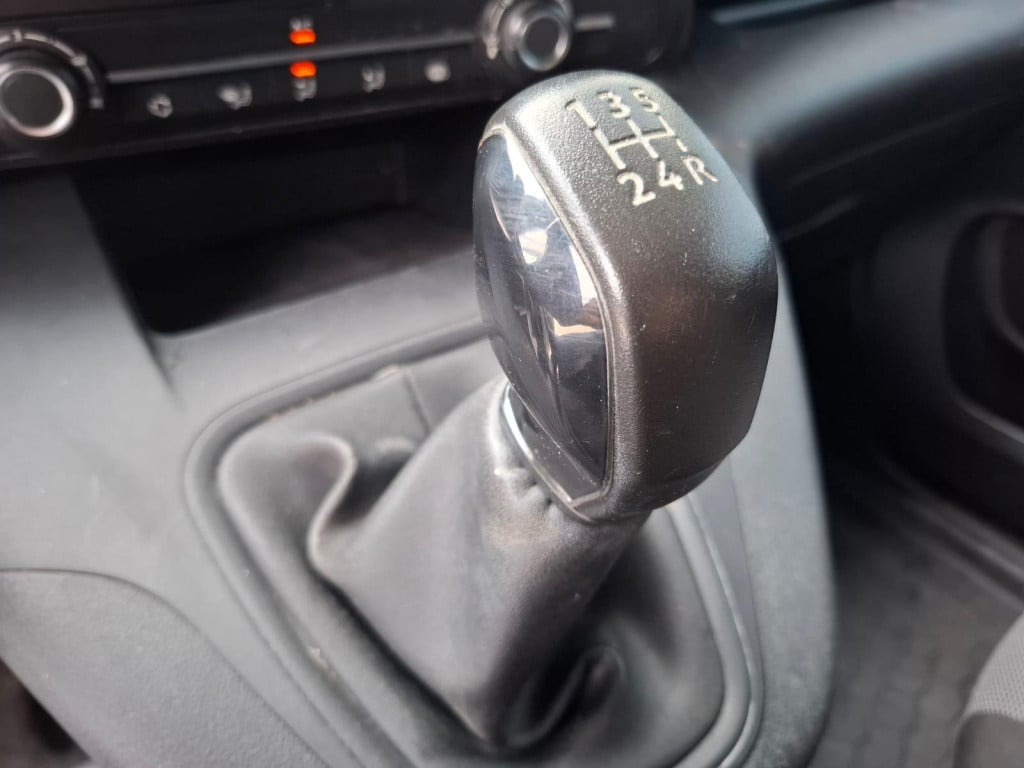 Opel Combo 1.6d l1h1 edition airco / cruise controle / navi / imperial / tr
