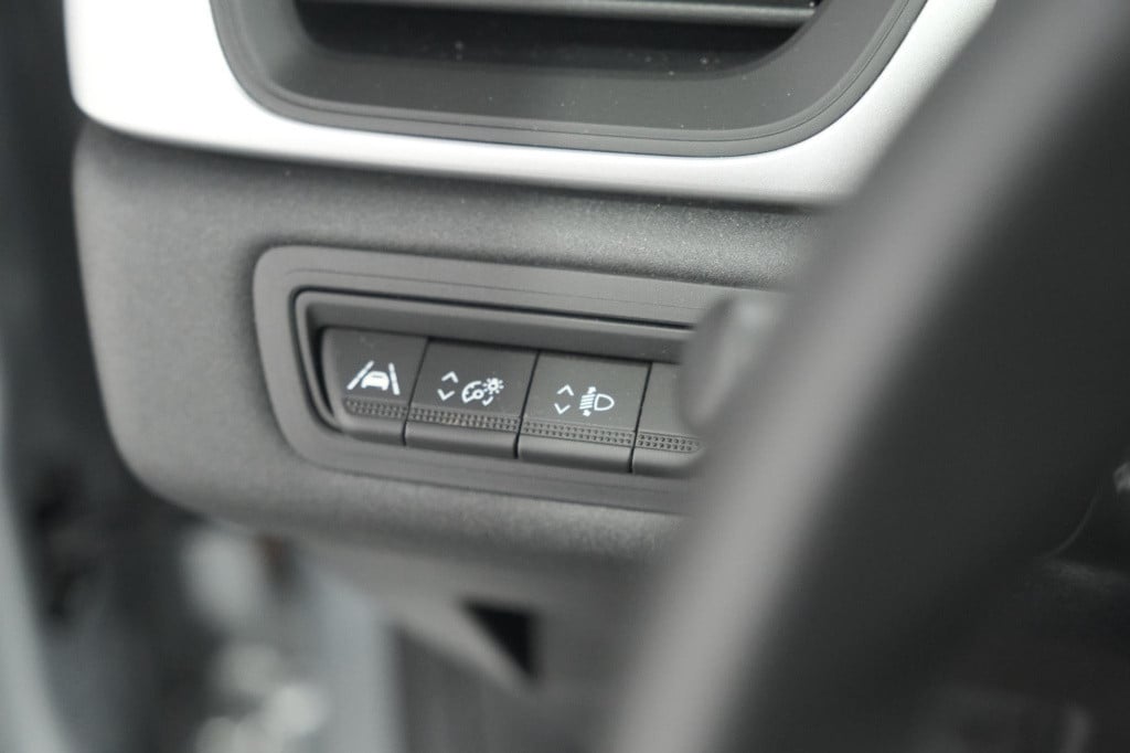 Renault Captur tce 90 evolution | parkeersensoren | navigatie | allseason b