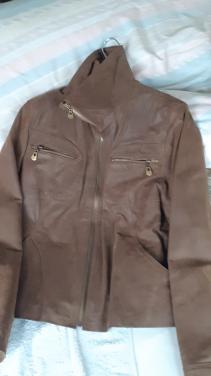 2 x Dames Winterjassen XL en 2 x Lerenjas XL