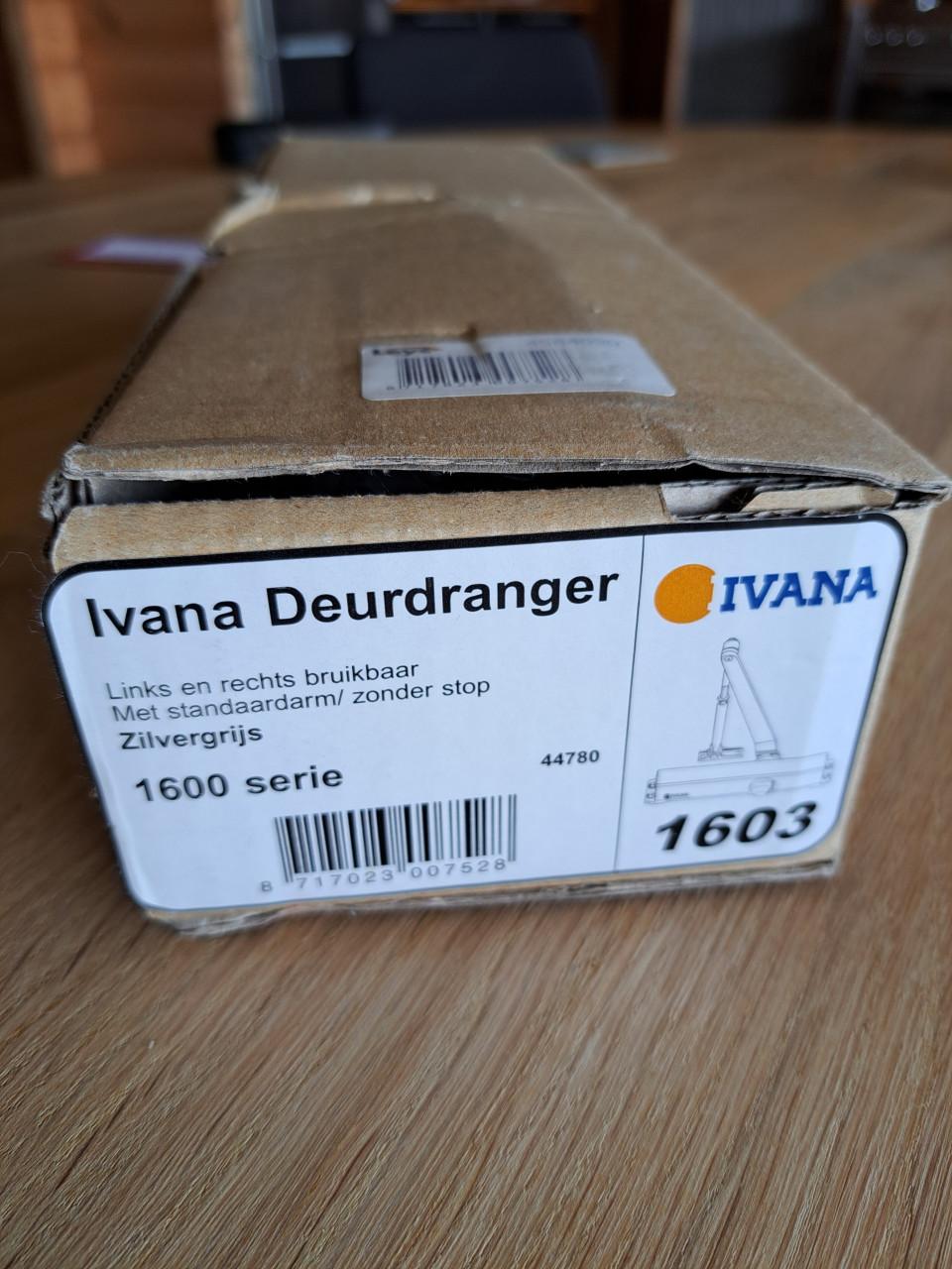 Ivana deurdranger compleet met beslag in doos, serie 1600