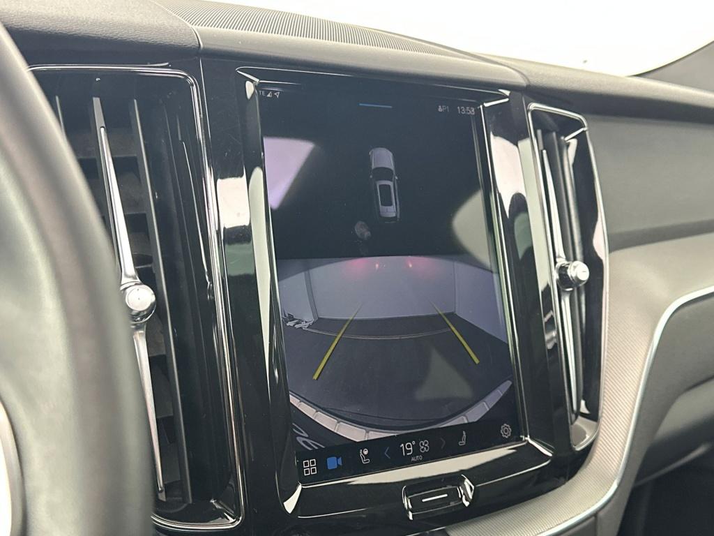 Volvo XC60 t6 340pk recharge r-design| pano| adap.cruise| standkachel| came