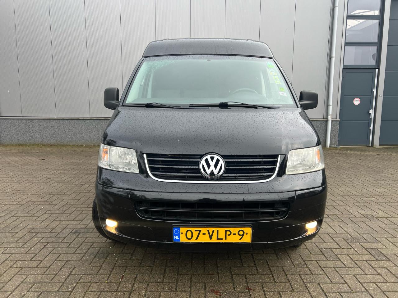 Volkswagen Transporter 2.5TDI 3zits Jaar apk