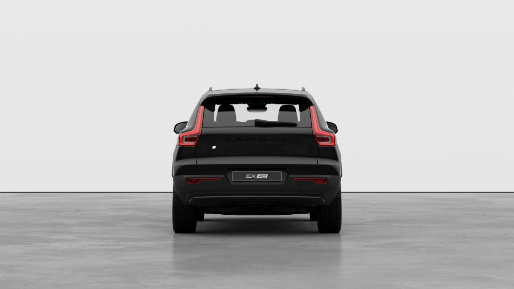 Volvo Ex40 plus black edition