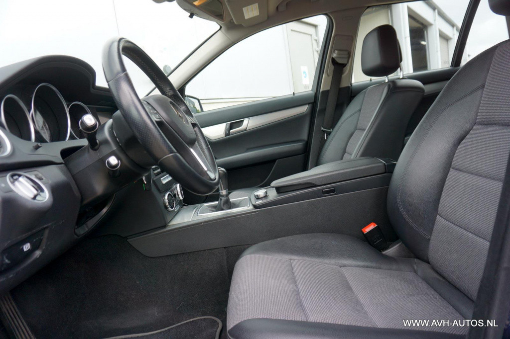 Mercedes-Benz C-Klasse estate 180 ambition elegance