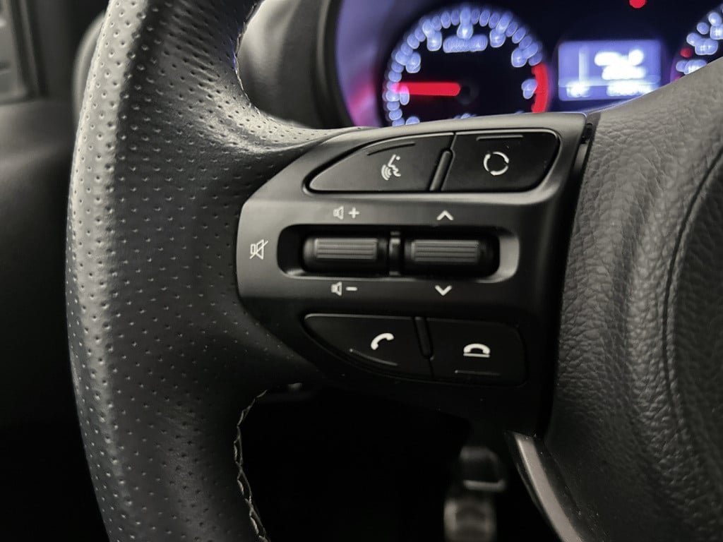 Kia Picanto 1.0 t-gdi x-line | navigatie | airco |