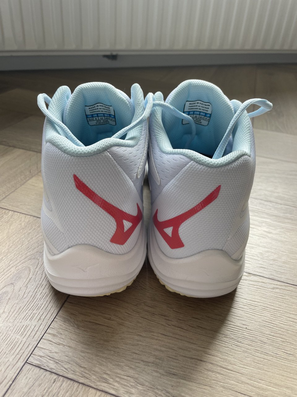 Mizuno Thunder Blade Z Mid volleybalschoenen (42) NIEUW