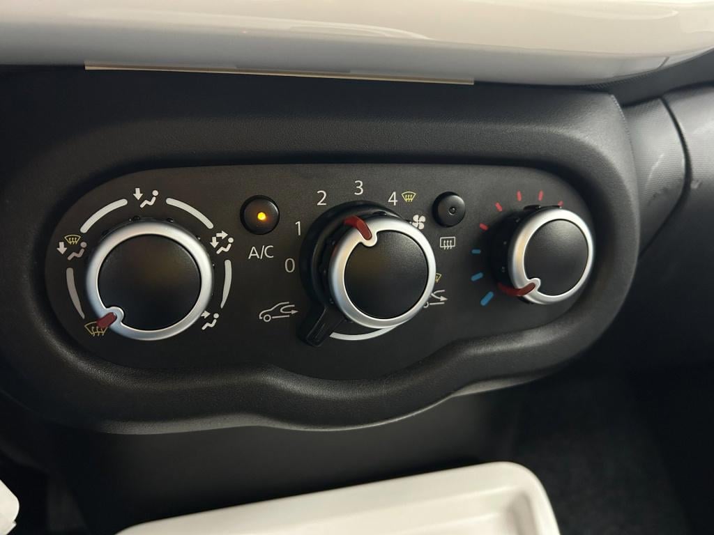 Renault Twingo occasion 1.0 sce collection | wit | tweedehands renault twin