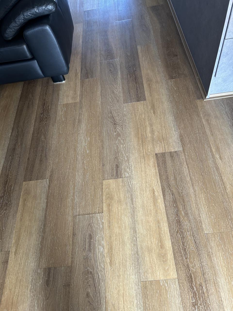 Pvc klikvloer ongeveer 40m2