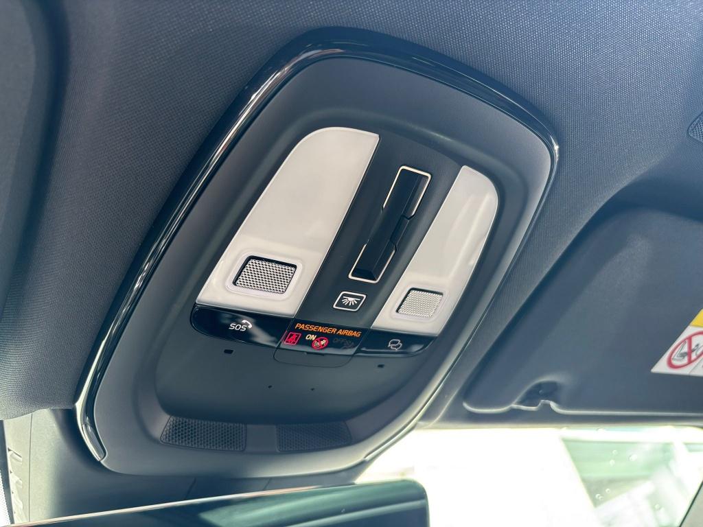 Volvo XC60 t6 398pk recharge black edition| panodak| 360camera| trekhaak| a